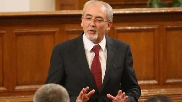 Местан: По-дълго работно време ще позволи на НС да преодолее вотовете на ГЕРБ