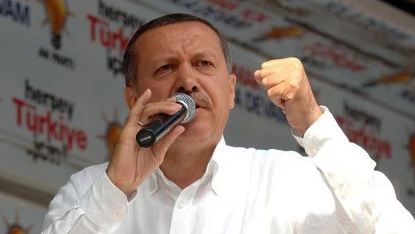 Ердоган иска да върне славата на Турция от времето на Османската империя