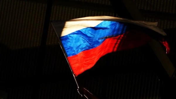Руски разследващ журналист почина след падане от 5-ия етаж