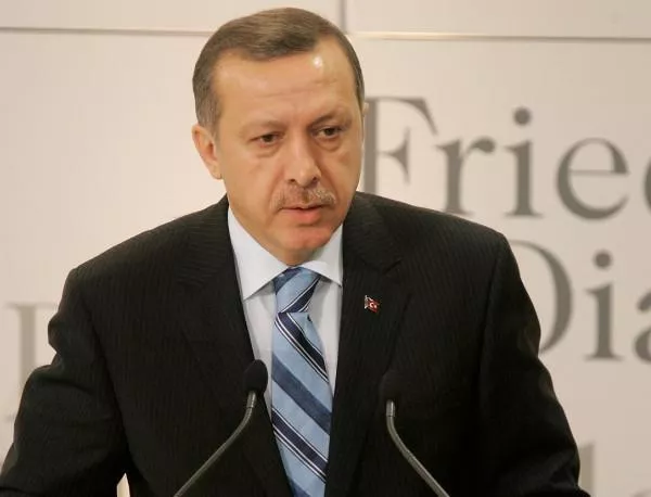 Ердоган напира да вкара забрадките и в парламента 