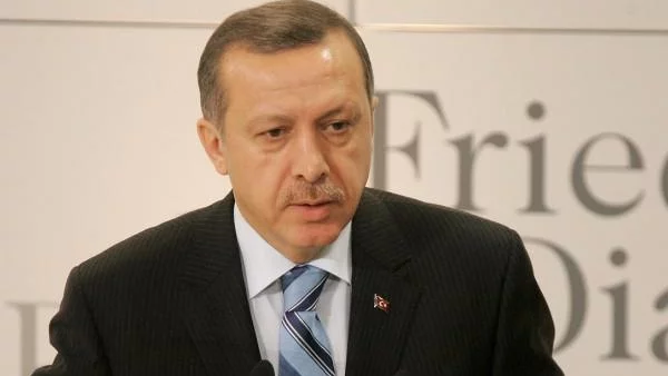 Ердоган напира да вкара забрадките и в парламента 