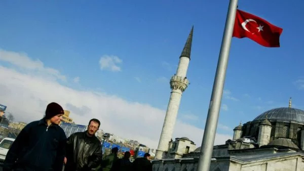 Турция е загубила 35,6 млрд. долара за десет години от незаконни финансови потоци