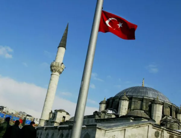 Турският вестник "Заман" вече е проправителствен 