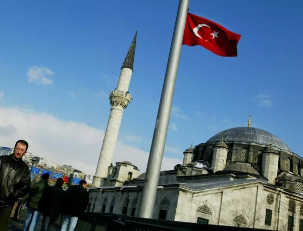 Турският парламент одобри намеса в Сирия и Ирак 