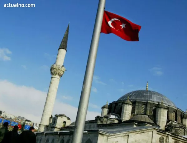 Турският парламент се отказа от промяна на конституцията 
