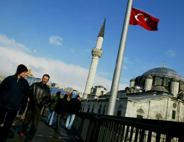 Турция с предупреждение към гражданите си, които пътуват за САЩ