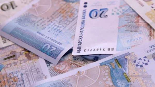 Българските домакинства с най-малко спестявания, но и с най-малко дългове в ЕС