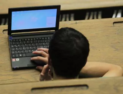Ученици хакват държавни сайтове за забавление