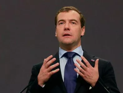 Медведев: ЕС трябва да сложи край на войната на санкции 
