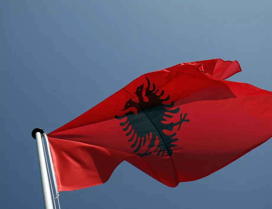 Спор за морската граница между Албания и Гърция влиза в Хага 