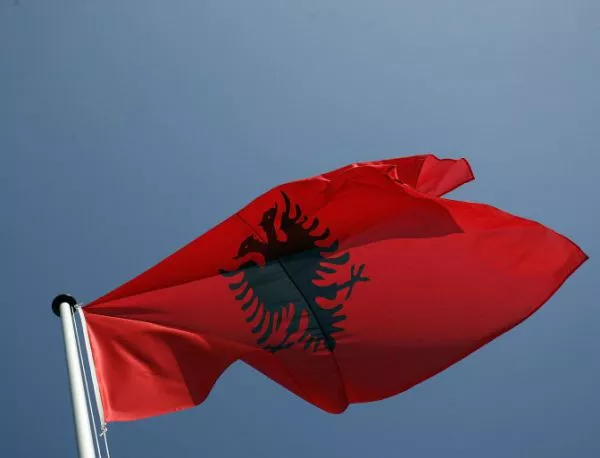 Арестуваха албански депутат за убийство в Белгия