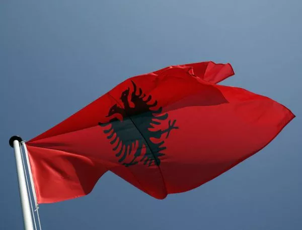 Албанците от Прешево, Медведжа и Буяновац искат Асоциация на албанските общини в Сърбия 