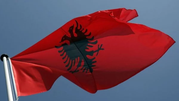 Председателят на албанския парламент стана президент на страната