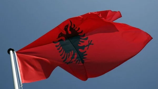 Кроят планове за "Велика Албания"?