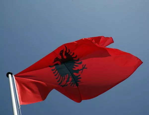 Всеки албанец се ражда с 3000 евро дълг