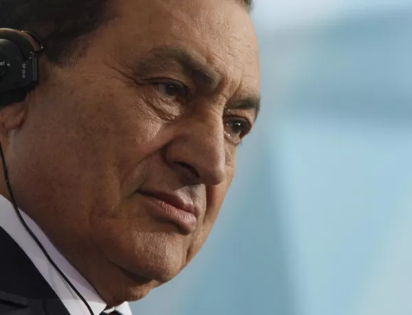 Отложиха присъдата на Мубарак за 29 ноември