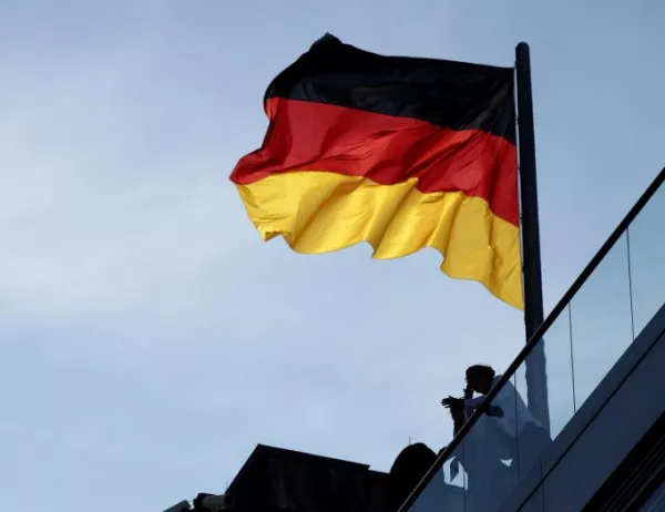 Бундесверът е гнездо на неонацисти, твърди германското разузнаване