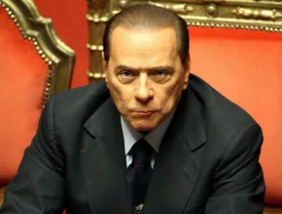 Берлускони иска отпуск от общественополезния труд