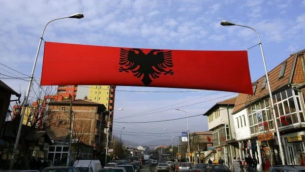 Косовската опозиция иска фонд за спиране не емиграцията