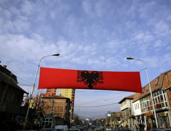 Хиляди албански студенти на протест заради високи такси за обучение