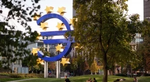 Инфлацията в еврозоната постигна целта на ЕЦБ 