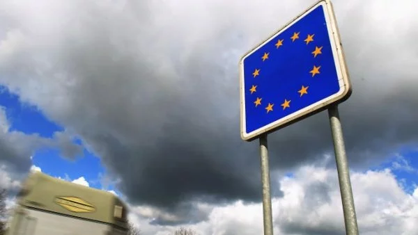 Бизнесът с паспорти за Европа