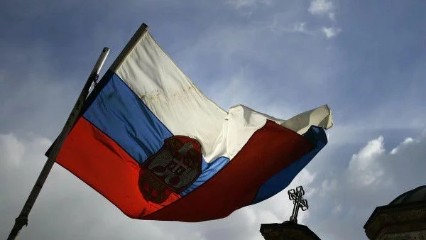 Съпбия изпраща армия за парада в Москва 