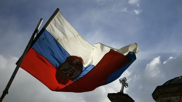 Сърбия да съгласува външната си политика с ЕС, предупреждават от Брюксел