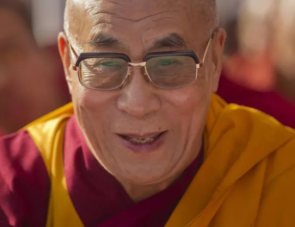 Далай Лама: Светът принадлежи на 7 млрд. души, а не на няколко световни лидери