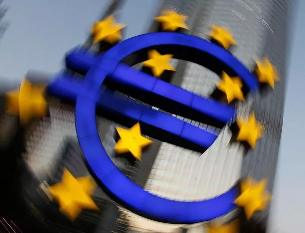 Близо половината италианци не искат да са в еврозоната