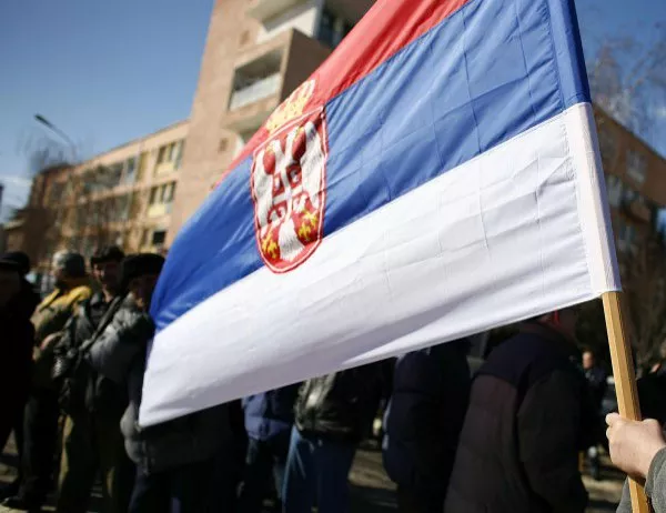 Сърбия ще продължава да отделя значителни средства за армията си