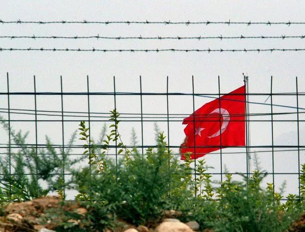 Турските ВВС обявиха "оранжев" код за равнище на тревога
