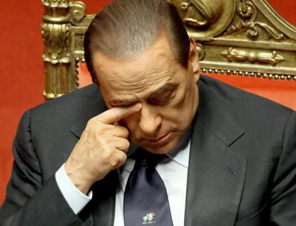 Силвио Берлускони вън от парламента за 2 години