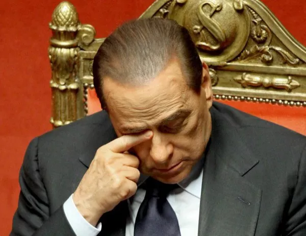 Силвио Берлускони е приет по спешност в болница