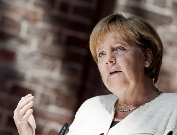 Меркел съжалява за възхода на популистките партии 