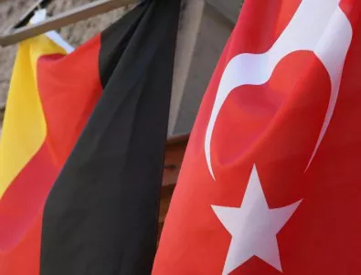 Турция с предупреждение към Германия относно признаването на арменския геноцид