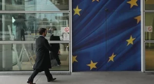 Свободното пътуване и еврофондовете - основни плюсове на ЕС според българите