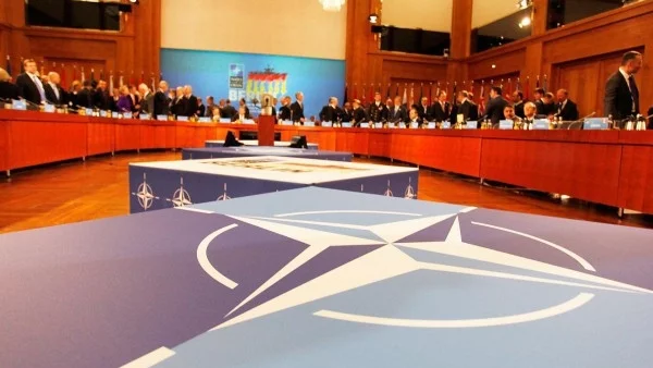 Парламентарната асамблея на НАТО прекрати сътрудничество с руския парламент