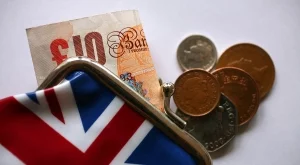 Британският паунд и еврото с нов ръст
