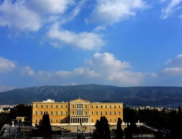 "Тройката" се завръща в Атина за нов, навярно последен одит