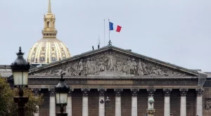 Франция може и да избегне рецесията