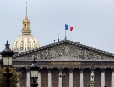 Десни и леви, консерватори и либерали се редуват начело на Петата френска република