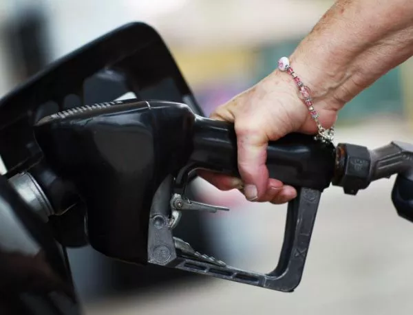 Спекулативни цени на горивата по гръцките бензиностанции