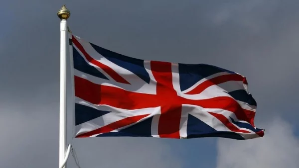 Великобритания все още вярва, че ще има сделка за Brexit в срок