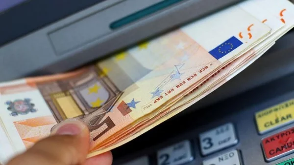 Съдът в Добрич предаде на Франция осъден за скиминг