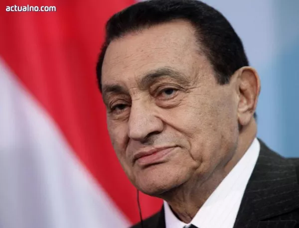 Върнаха в съда делото за корупция на Мубарак