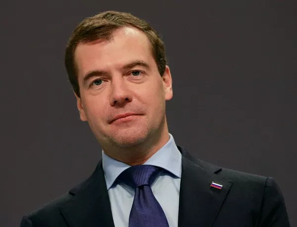 Медведев: Русия може да се справи и с още санкции