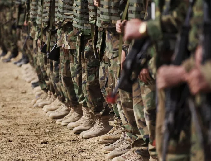 Десетки афганистански военни избягали по време на обучение в САЩ
