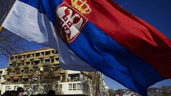Сърбия връчи протестна нота на Хърватия, заради горенето на сръбския флаг