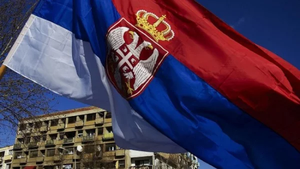 Сърбия изтегли целия персонал на посолството си в Скопие